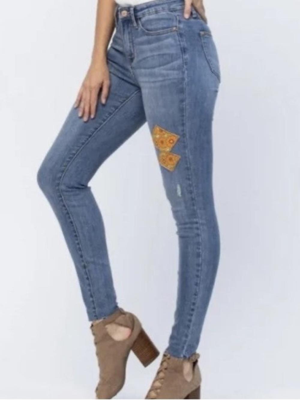 Judy Blue Mid-Rise 70s Orange Patch Skinny Jeans ~ Style 88507